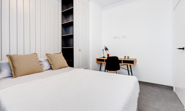 Nybyggeri - Villa -
La Mata