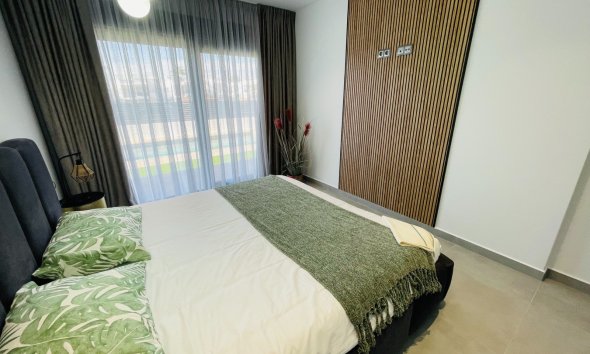 Nybyggeri - Villa -
Torrevieja