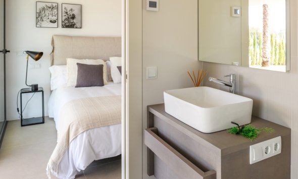 Nybyggeri - Villa -
Dehesa de Campoamor