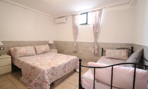 Gensalg - Villa -
Algorfa - Lo Crispin