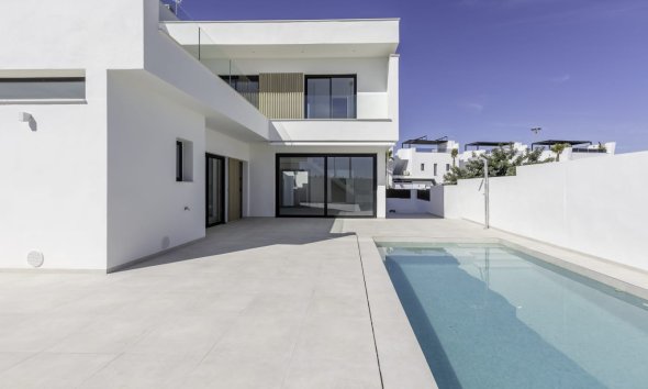 Obra nueva - Villa -
San Javier