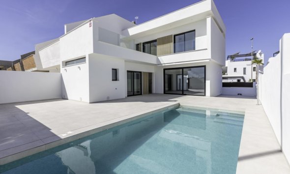Obra nueva - Villa -
San Javier