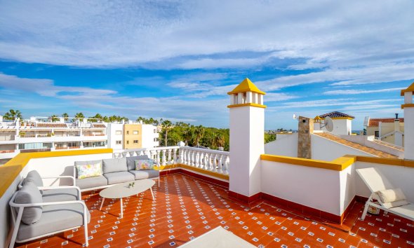 Reventa - Villa -
Villamartín