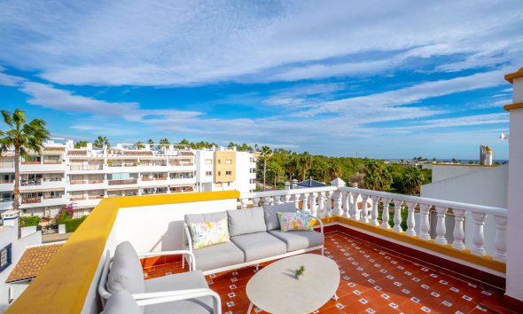 Reventa - Villa -
Villamartín