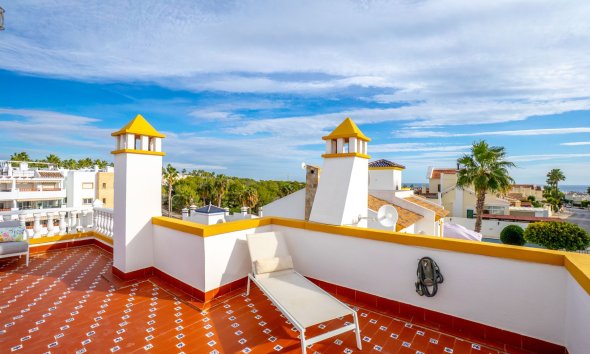 Reventa - Villa -
Villamartín