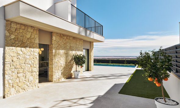 Nybyggeri - Villa -
San Miguel de Salinas