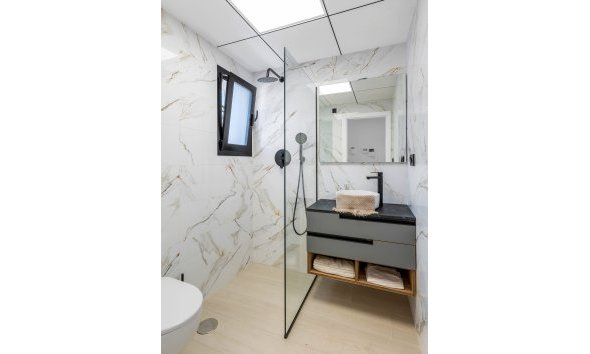 Obra nueva - Apartamento -
Guardamar del Segura