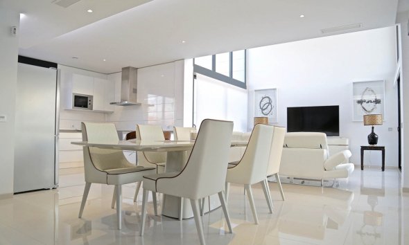 Obra nueva - Villa -
Dehesa de Campoamor