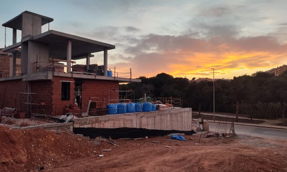 Obra nueva - Villa -
Dehesa de Campoamor