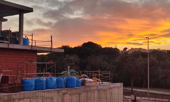 Obra nueva - Villa -
Dehesa de Campoamor