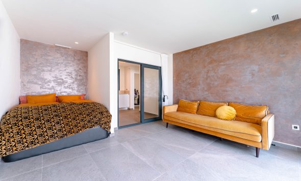 Reventa - Villa -
San Miguel de Salinas