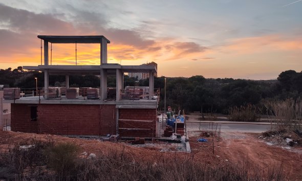 Obra nueva - Villa -
Dehesa de Campoamor