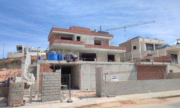 Obra nueva - Villa -
Dehesa de Campoamor