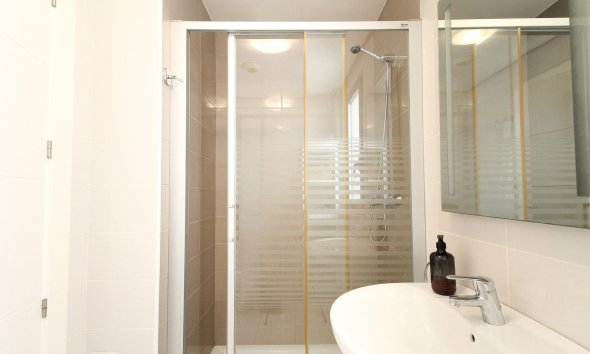 Gensalg - Rækkehus -
Torrevieja - Aguas Nuevas