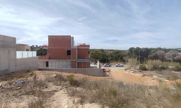 Obra nueva - Villa -
Dehesa de Campoamor