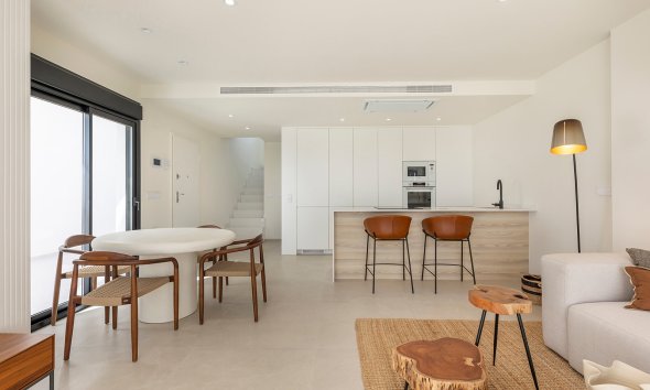 Obra nueva - Villa -
Los Alcázares