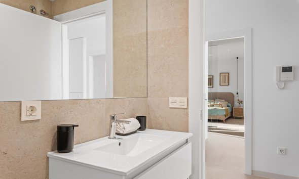 Obra nueva - Villa -
Los Alcázares