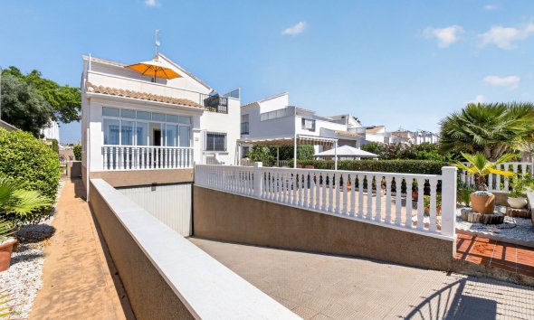 Gensalg - Villa -
Orihuela Costa - Punta Prima