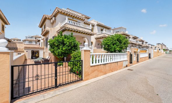 Gensalg - Rækkehus -
Orihuela Costa - Lomas De Cabo Roig