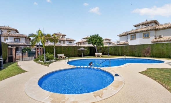 Gensalg - Rækkehus -
Orihuela Costa - Lomas De Cabo Roig