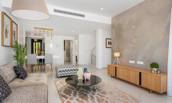 Obra nueva - Villa -
Playa Paraiso