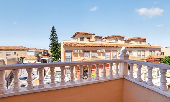 Gensalg - Rækkehus -
Torrevieja