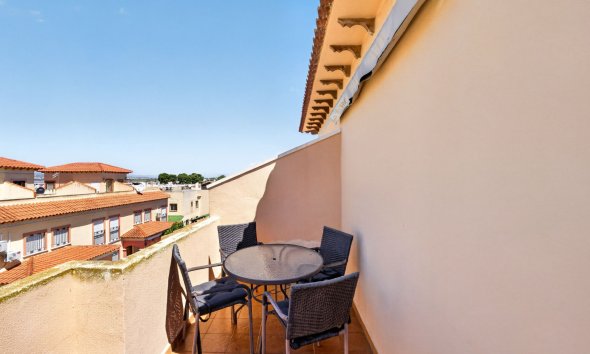 Gensalg - Rækkehus -
Torrevieja