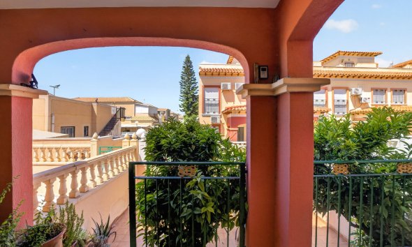 Gensalg - Rækkehus -
Torrevieja