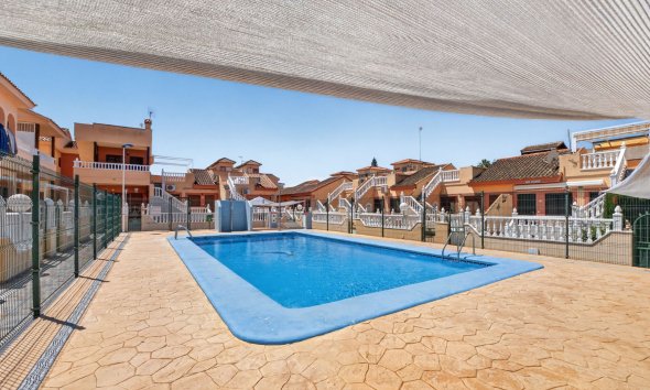 Gensalg - Rækkehus -
Torrevieja