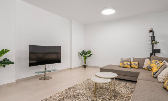 Obra nueva - Villa -
Playa Paraiso