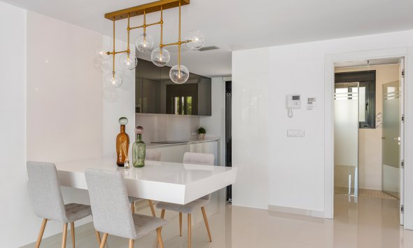 Obra nueva - Villa -
Playa Paraiso