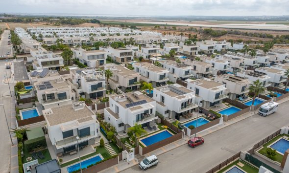 Gensalg - Villa -
Orihuela Costa - Orihuela