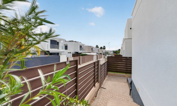 Gensalg - Villa -
Orihuela Costa - Orihuela