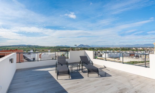 Obra nueva - Villa -
Benijofar