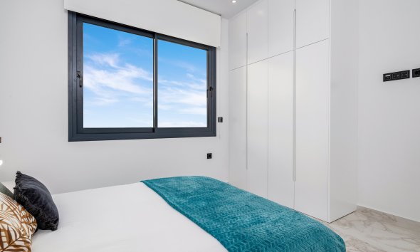Obra nueva - Villa -
Benijofar