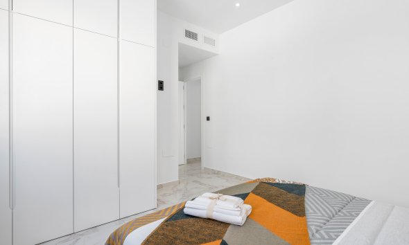 Obra nueva - Villa -
Benijofar
