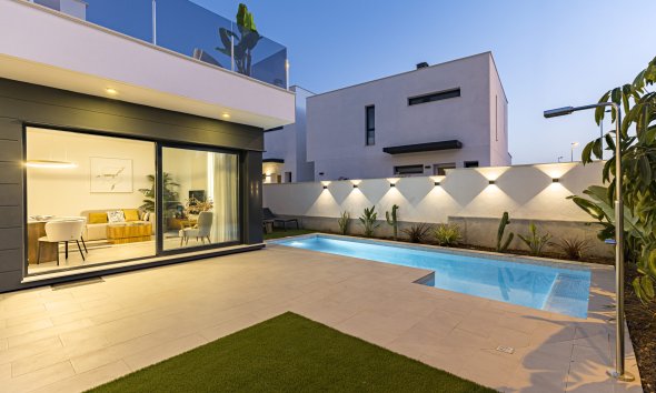 Obra nueva - Villa -
San Javier