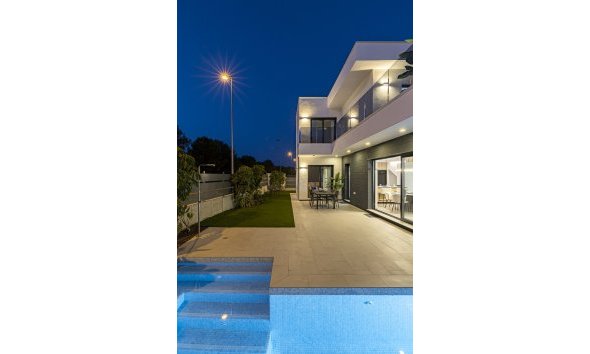 Obra nueva - Villa -
San Javier